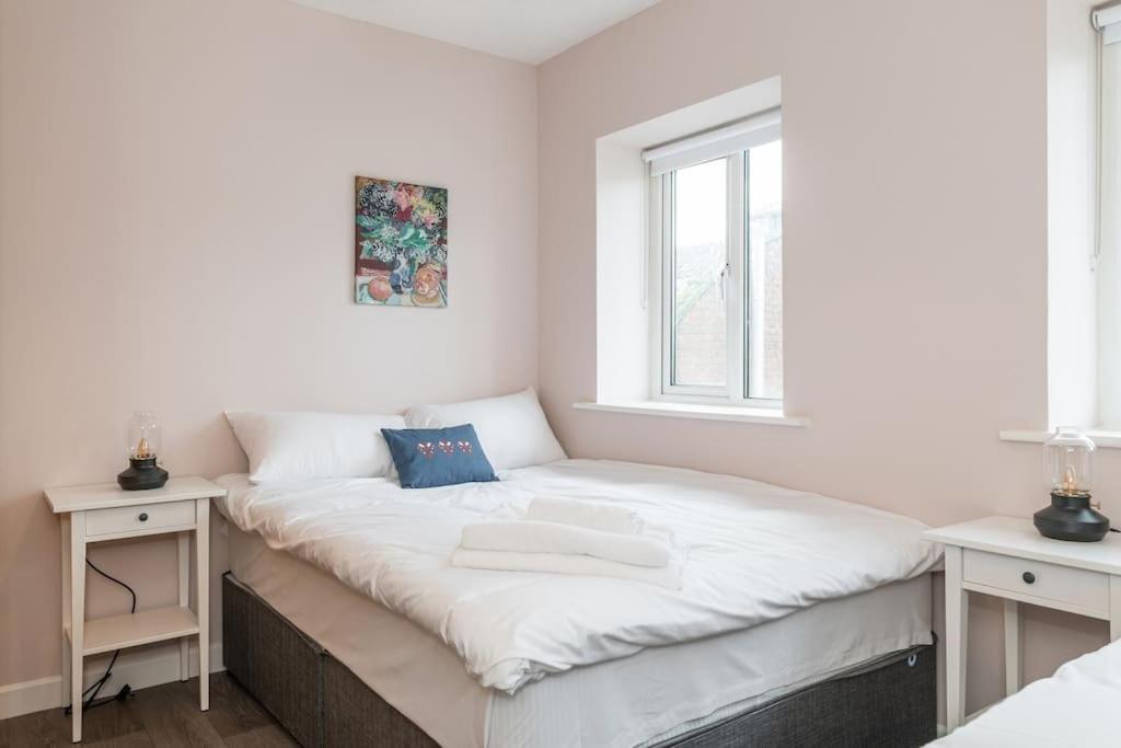 Fully Refurb Drogheda Apt7 3Rd Floor מראה חיצוני תמונה
