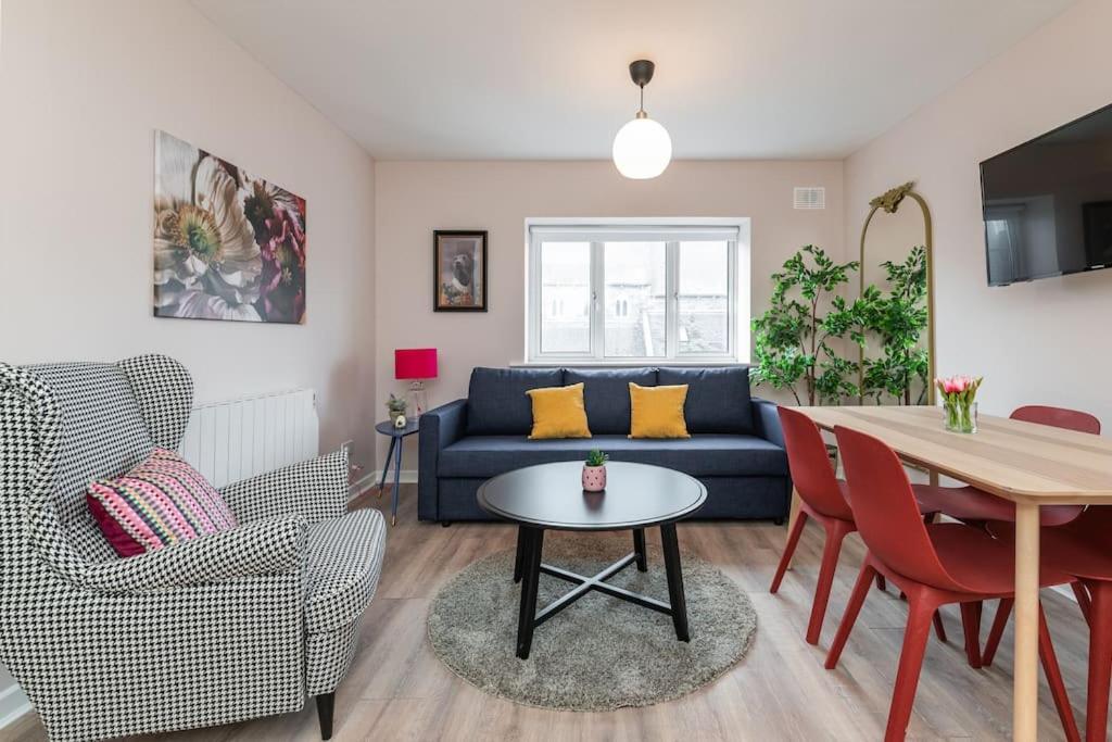 Fully Refurb Drogheda Apt7 3Rd Floor מראה חיצוני תמונה